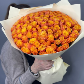 Букет из 101 огненной розы (40 см) в Дубне