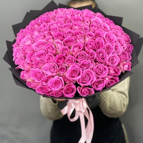 Букет 101 розовой розы Кения (40 см) в Дубне