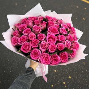 Букет "Фенита" из 41 розовой розы (50 см) в Дубне