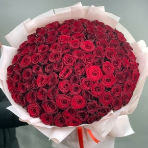 Букет "Париж" из 101 красной розы (60 см) в Дубне