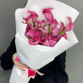 Монобукет из 21 каллы в Дубне