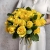 Букет из 25 лимонных роз с рускусом (40 см) в Дубне Букет из 25 лимонных роз с рускусом (40 см) в Дубне